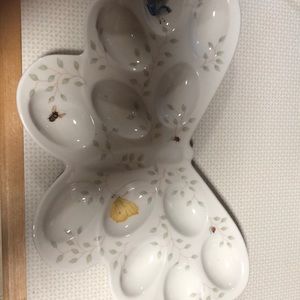 Deviled egg butterfly plate